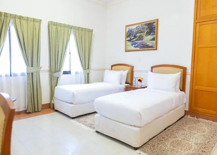 Al Shatti Villas