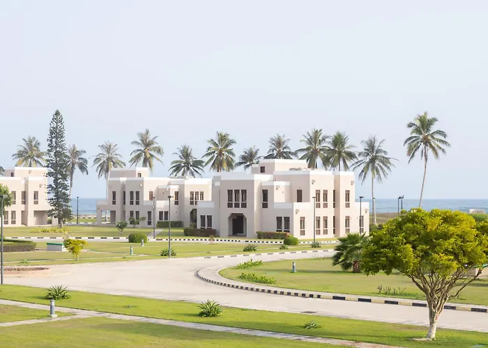 Al Shatti Villas
