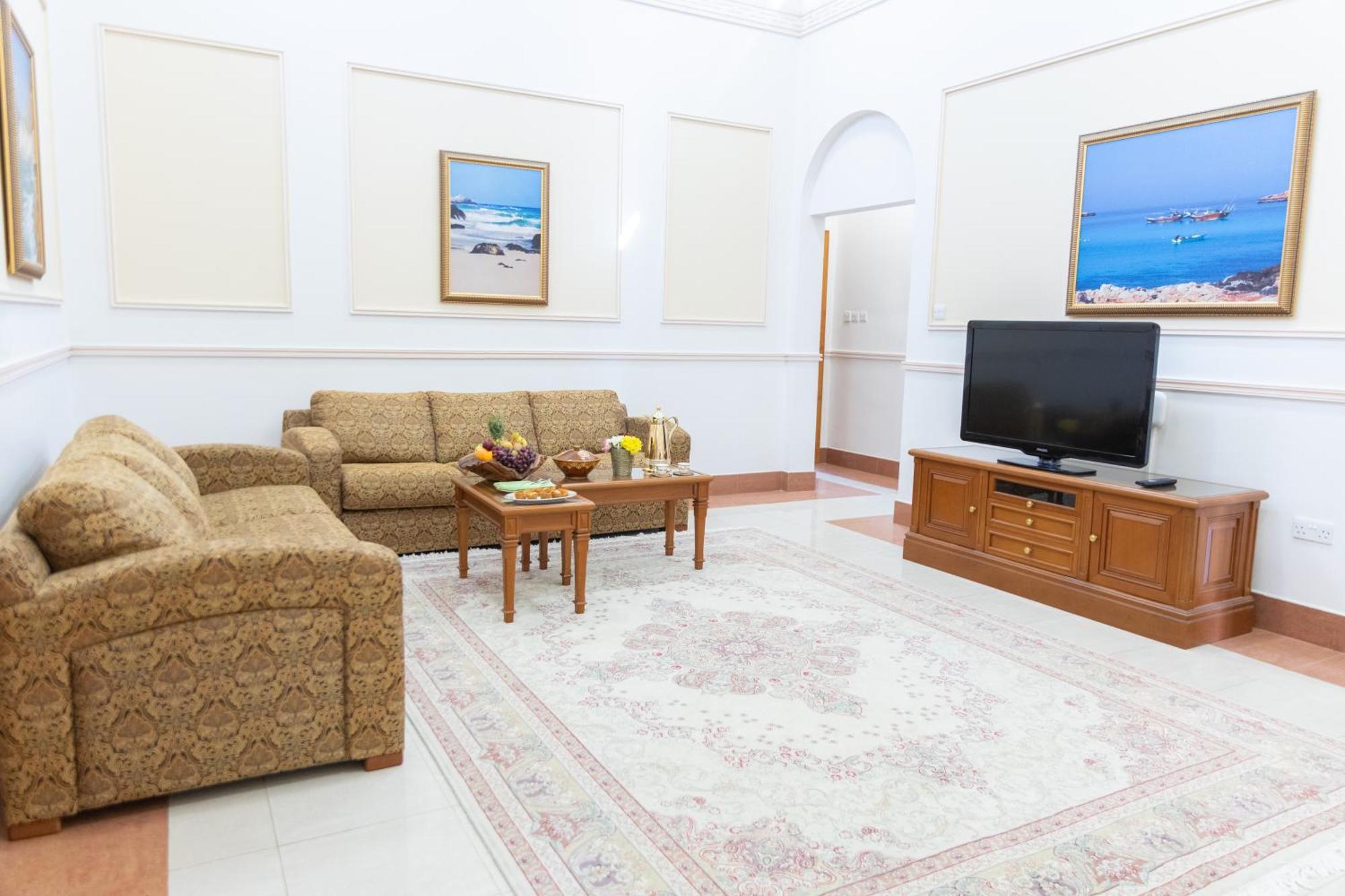 Al Shatti Villa